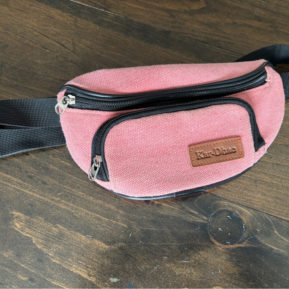 Kar-Dhae Pink Fanny Pack / Waist Bag / Crossbody